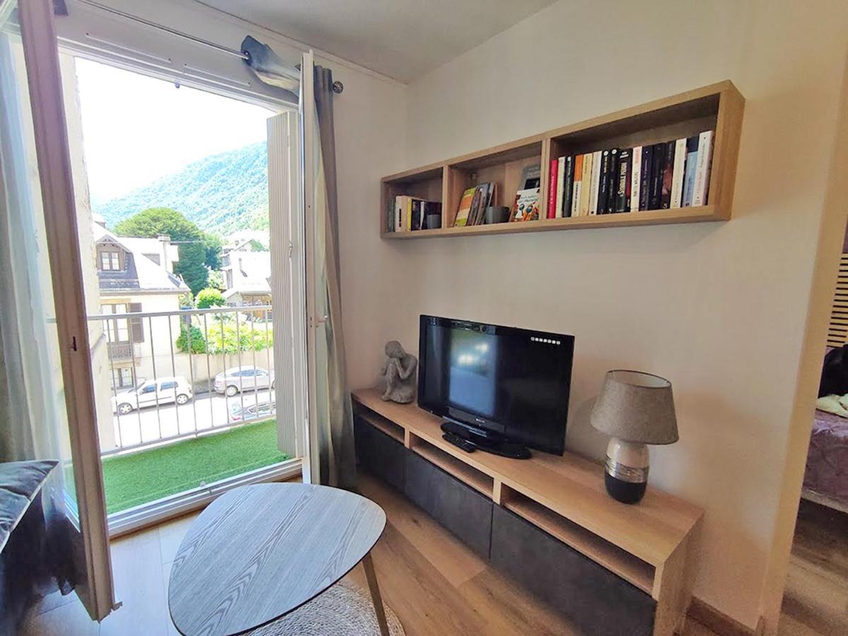 Chez Dominique, T2, Centre Ville, Vue Montagne, Wifi, 4 Personnes Bagnères-de-Luchon المظهر الخارجي الصورة